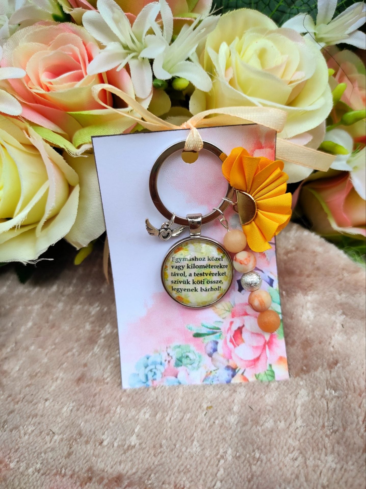 Testvéri szeretet ásvány kulcstartó